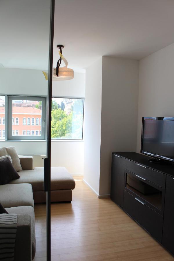 Modern Apartment In The Centre 里耶卡 外观 照片